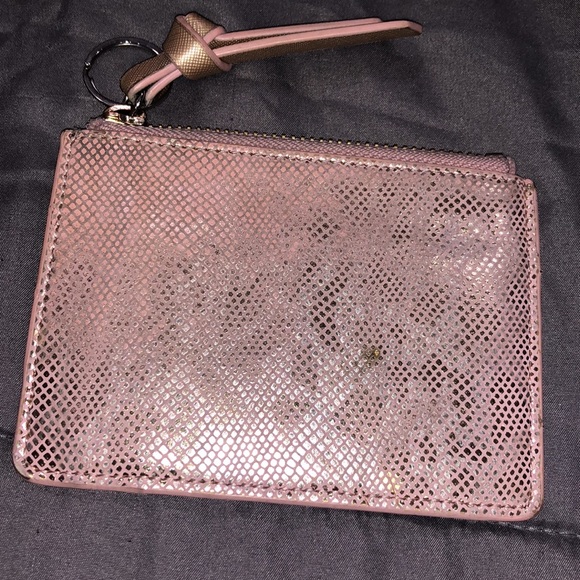 Loft Keychain Cardholder - Picture 2 of 5